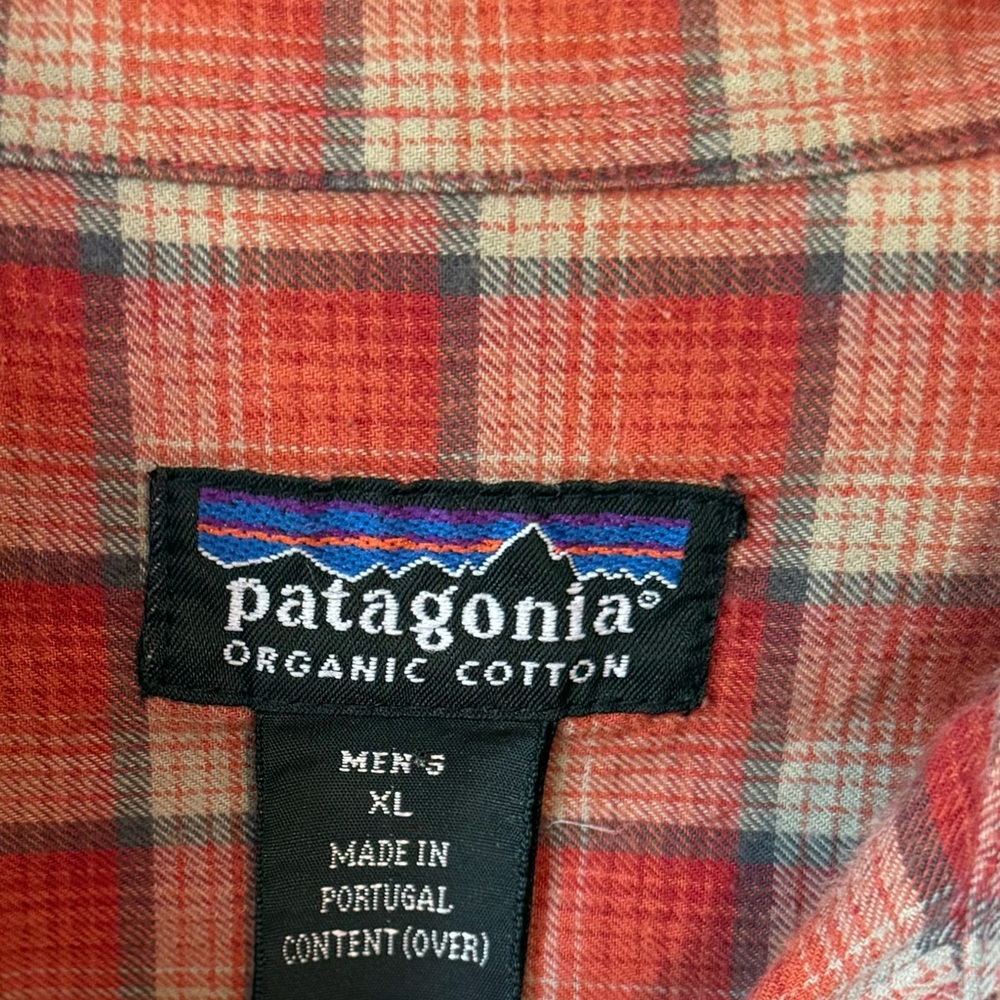 Patagonia burnt Orange Plaid Organic Cotton button down Shirt- very warm-Size XL - Picture 3 of 4